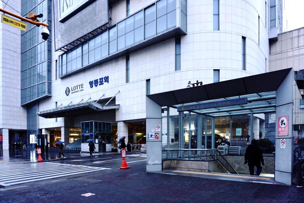 Capsule M Hostel